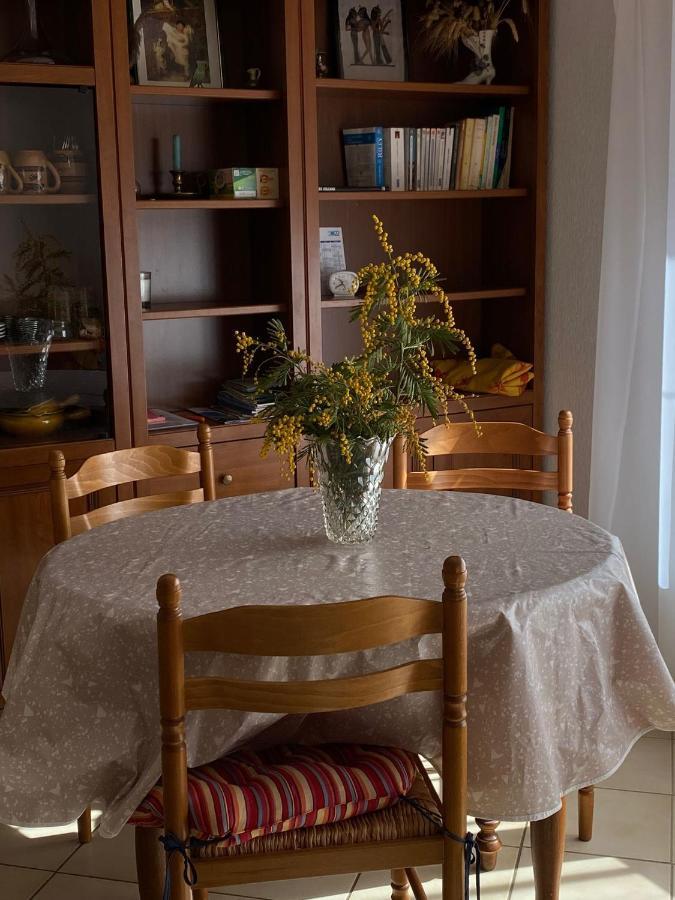 Charmant Studio Costebelle Proche Gare, Terrasse Et Parking Gratuit Διαμέρισμα Ιέρ Εξωτερικό φωτογραφία